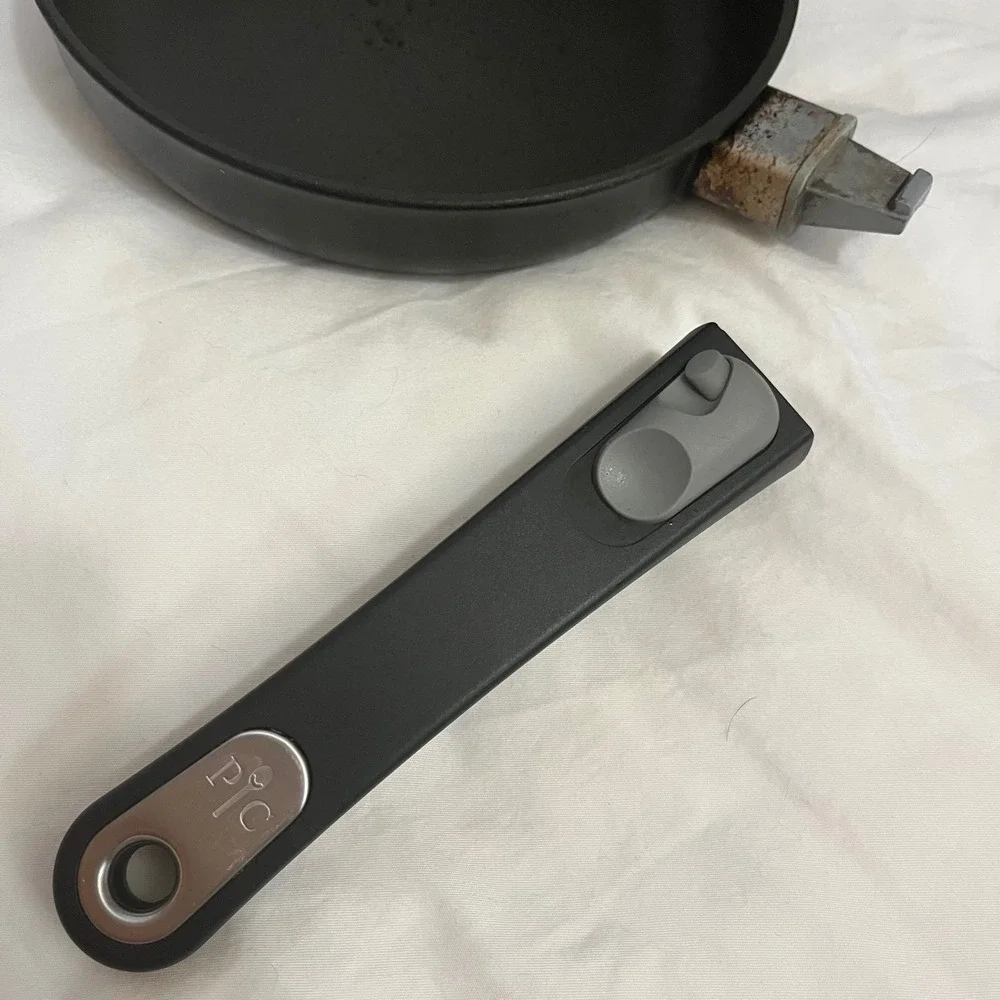 Pampered Chef Signature Nonstick Fry Pan Removable Handle 8